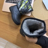 Дутики піна чорні абстракція