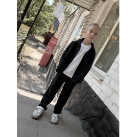 Відшивається. Костюм сорочка та брюки чорний