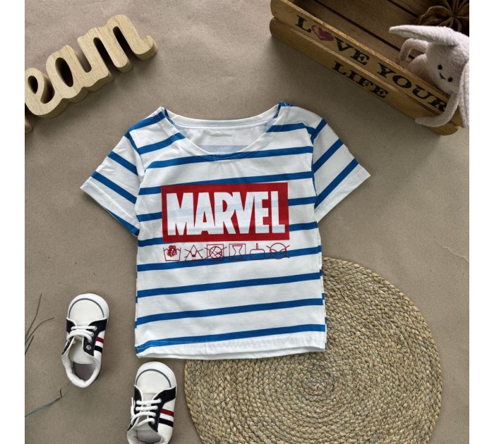 футболка Marvel блакитна
