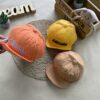 кепка крихітка напис