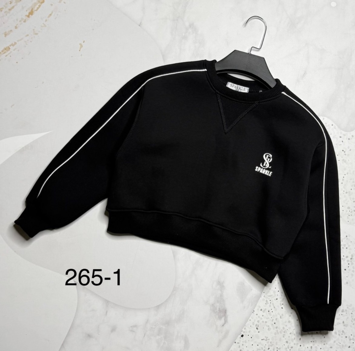 Кроп реглан тринитка чорний spаrkle