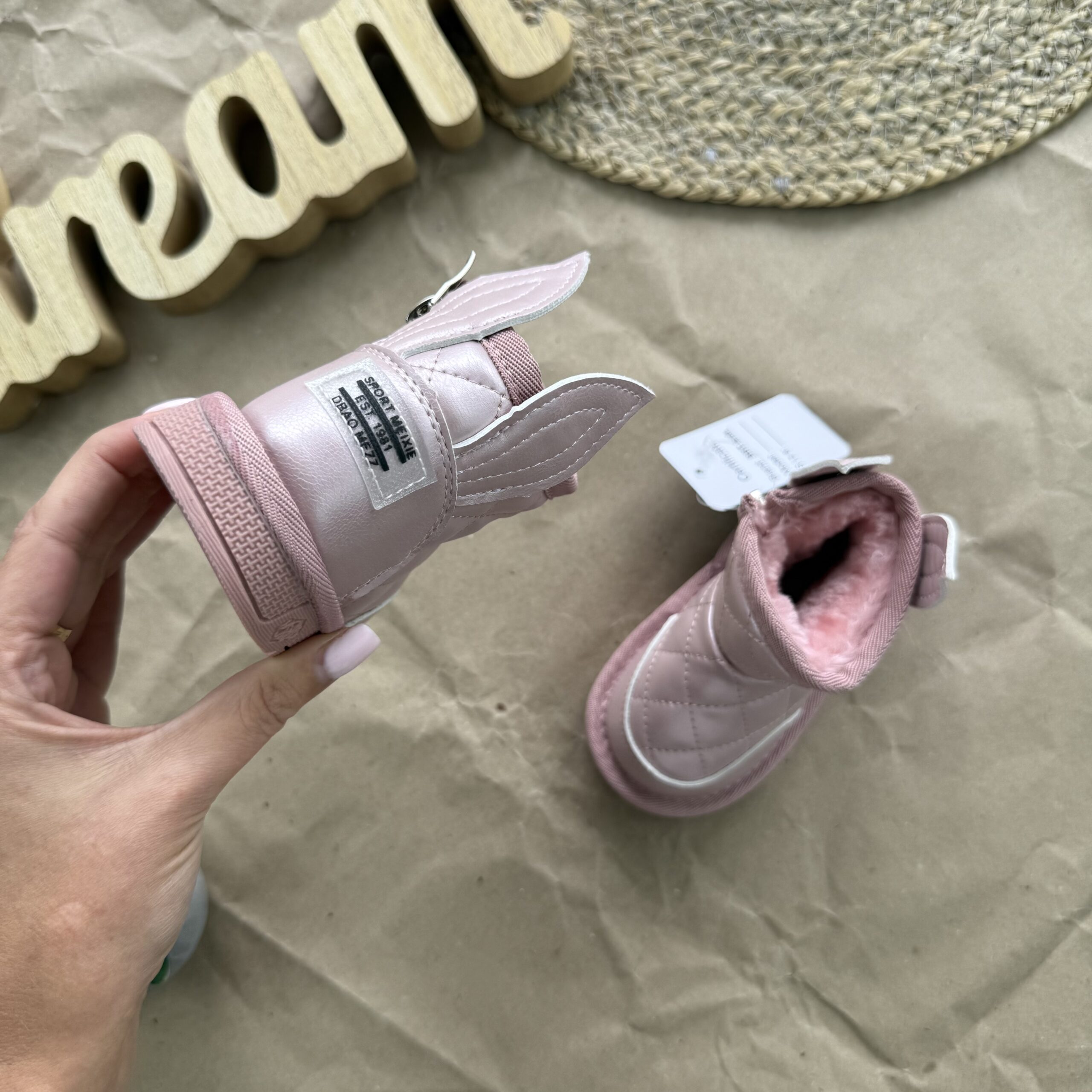 Уги рожеві вушка 26-31