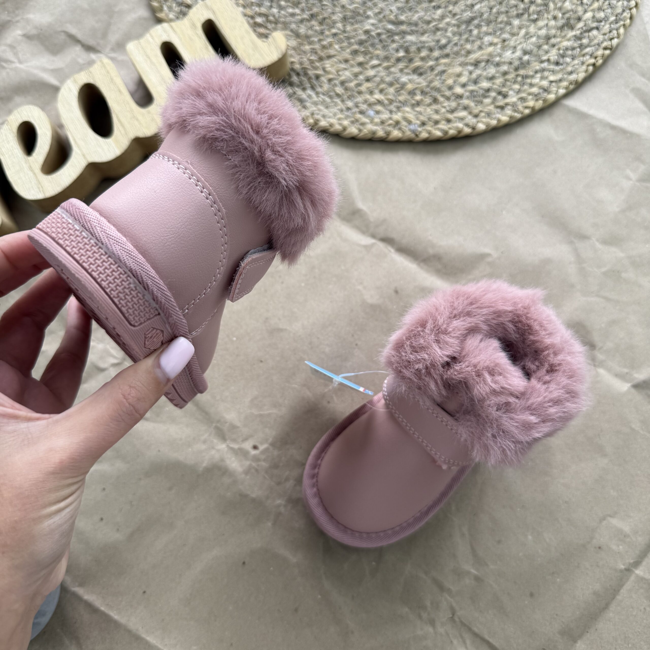 Уги рожеві хутро 22-27