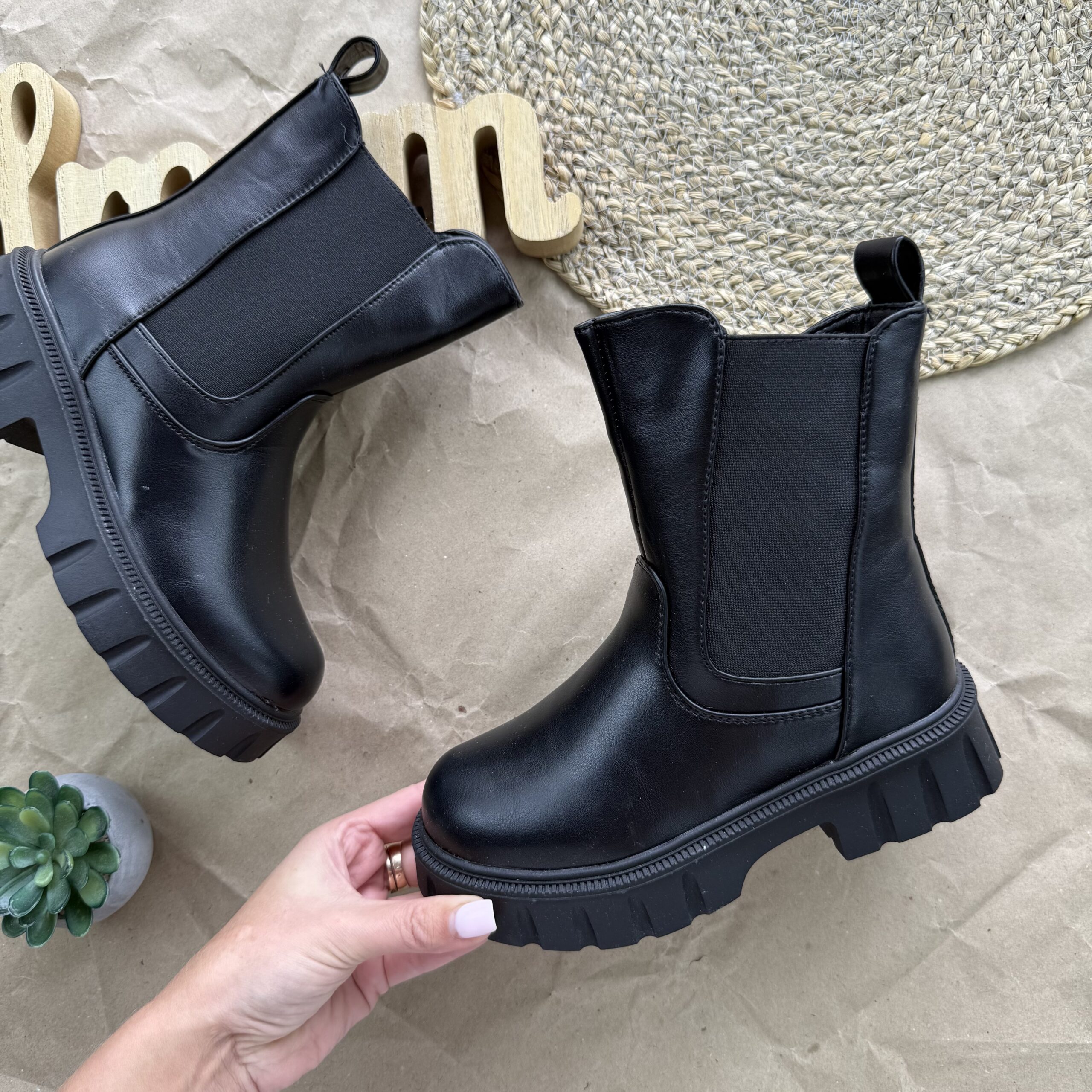 челсі зимові чорні 32-37