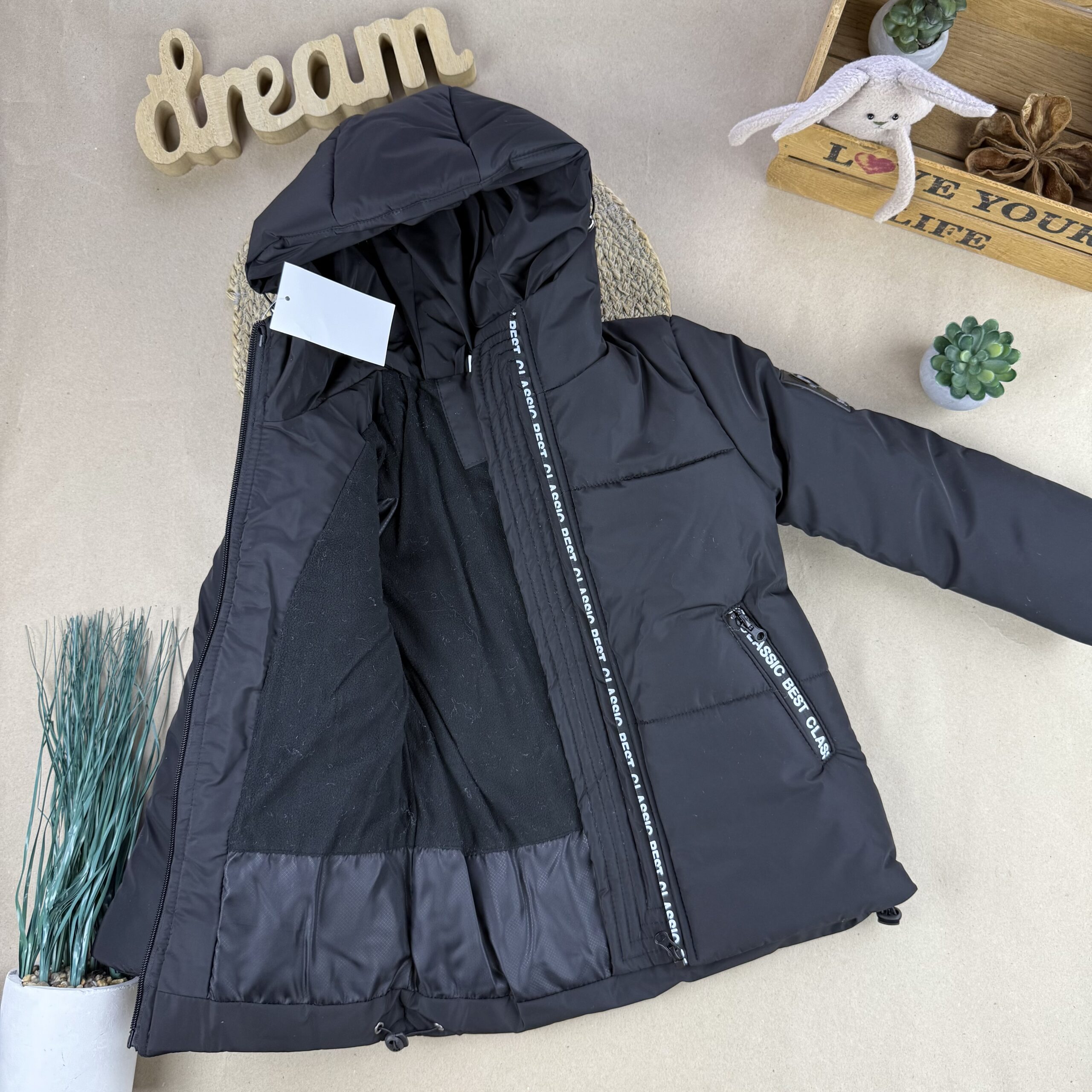 Куртка чорна 110-140 fashion