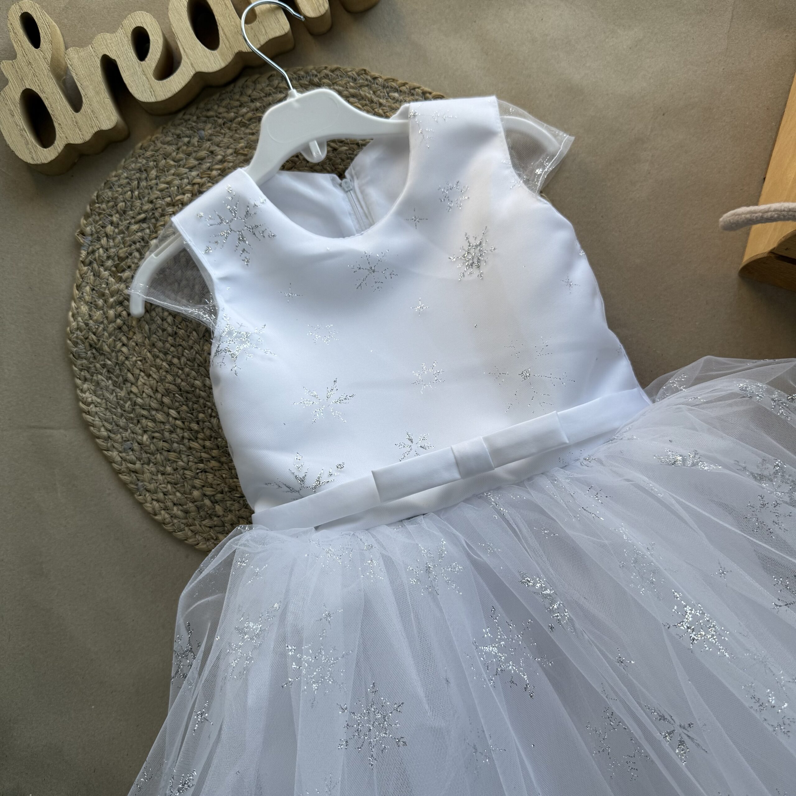 Сукня святкова сніжинка 4-6 років