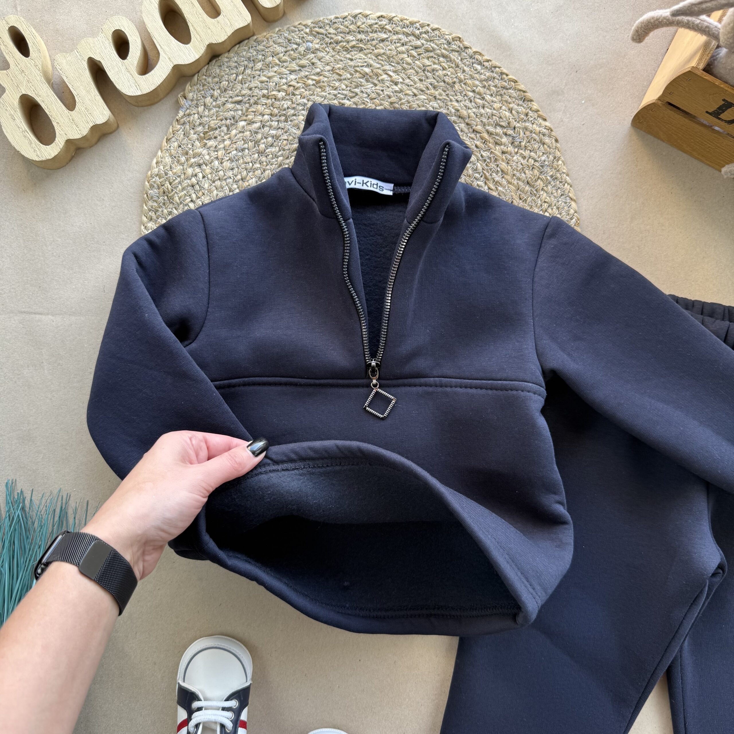 Костюм тринитка темно синій стійка