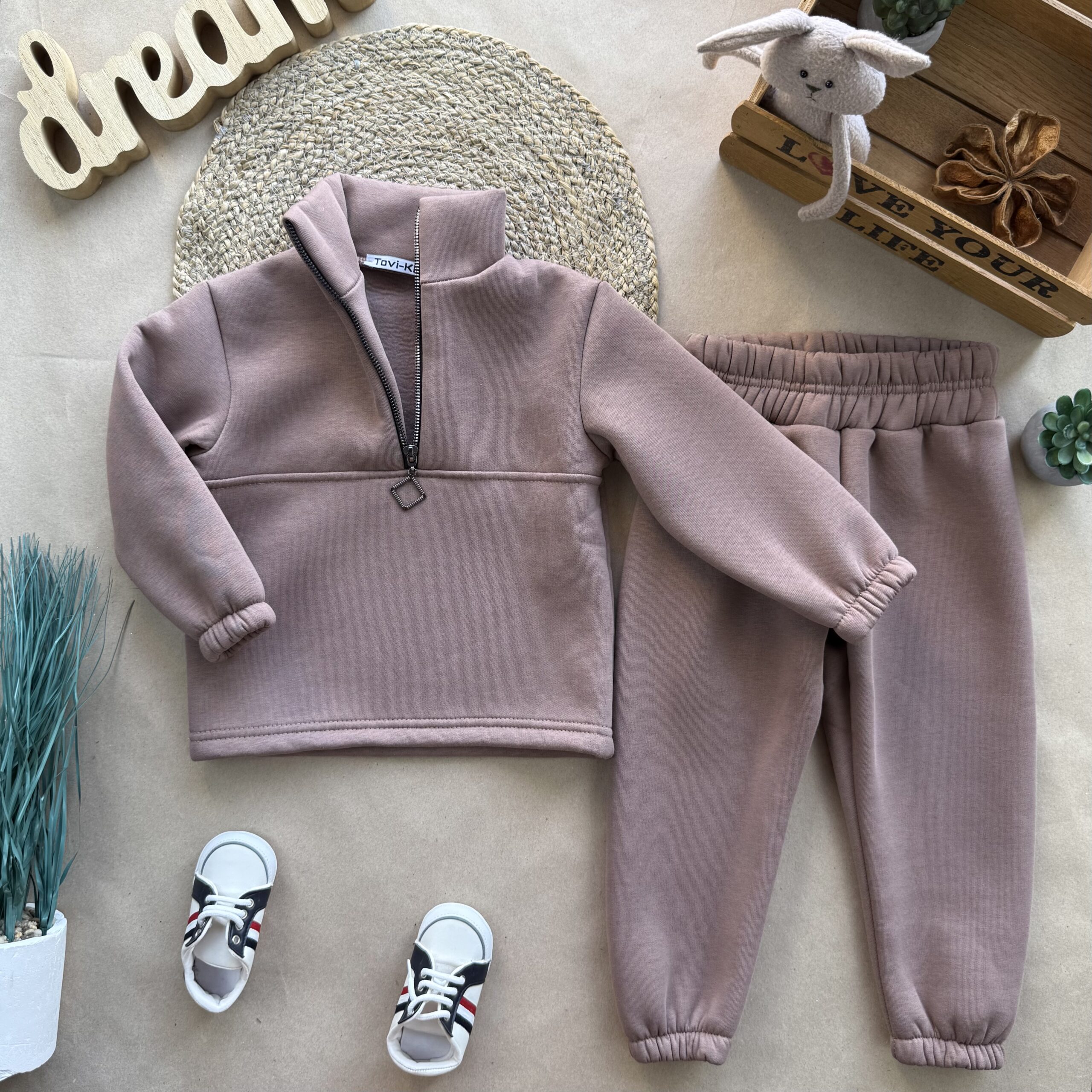 Костюм тринитка шоколад стійка