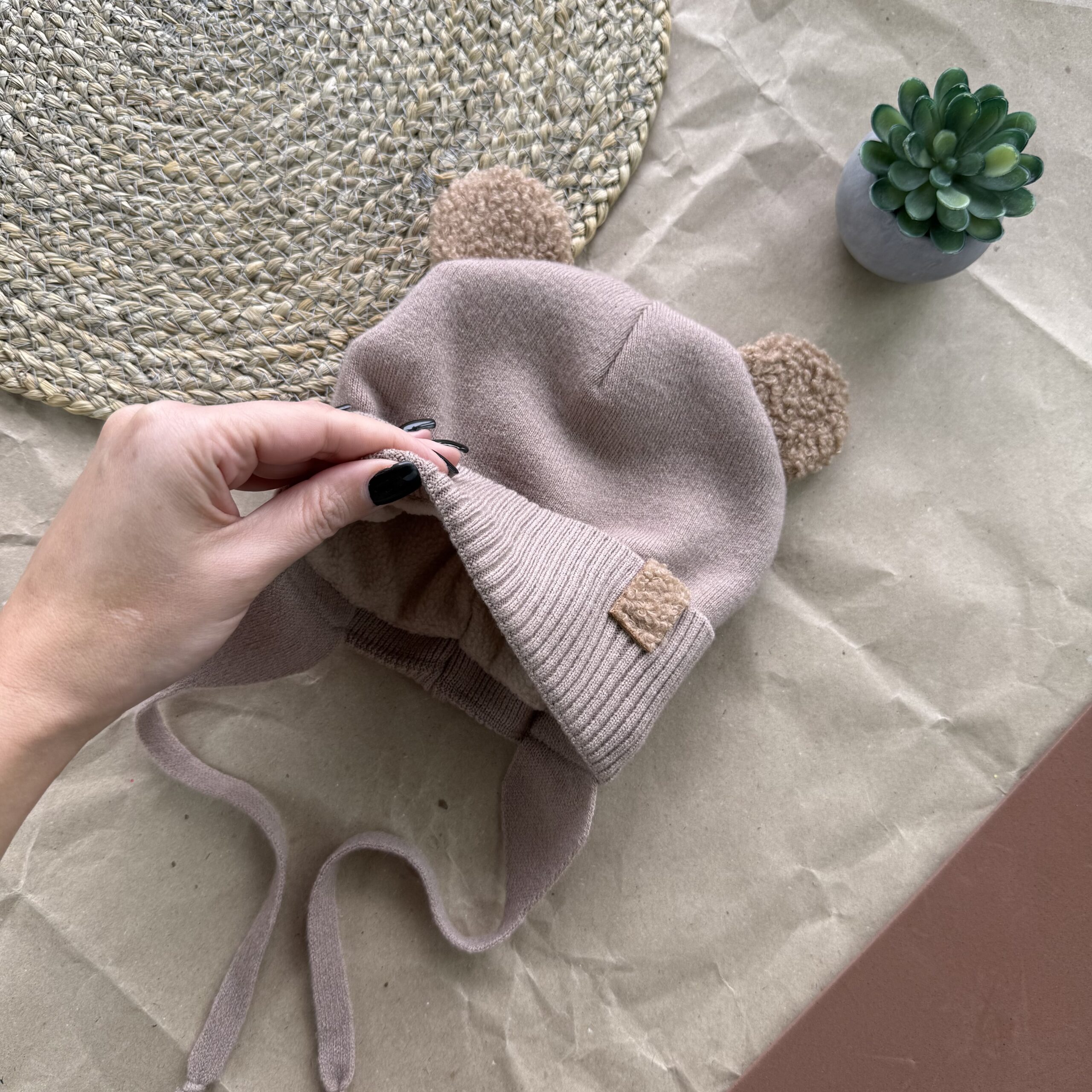 Шапка вушка теді