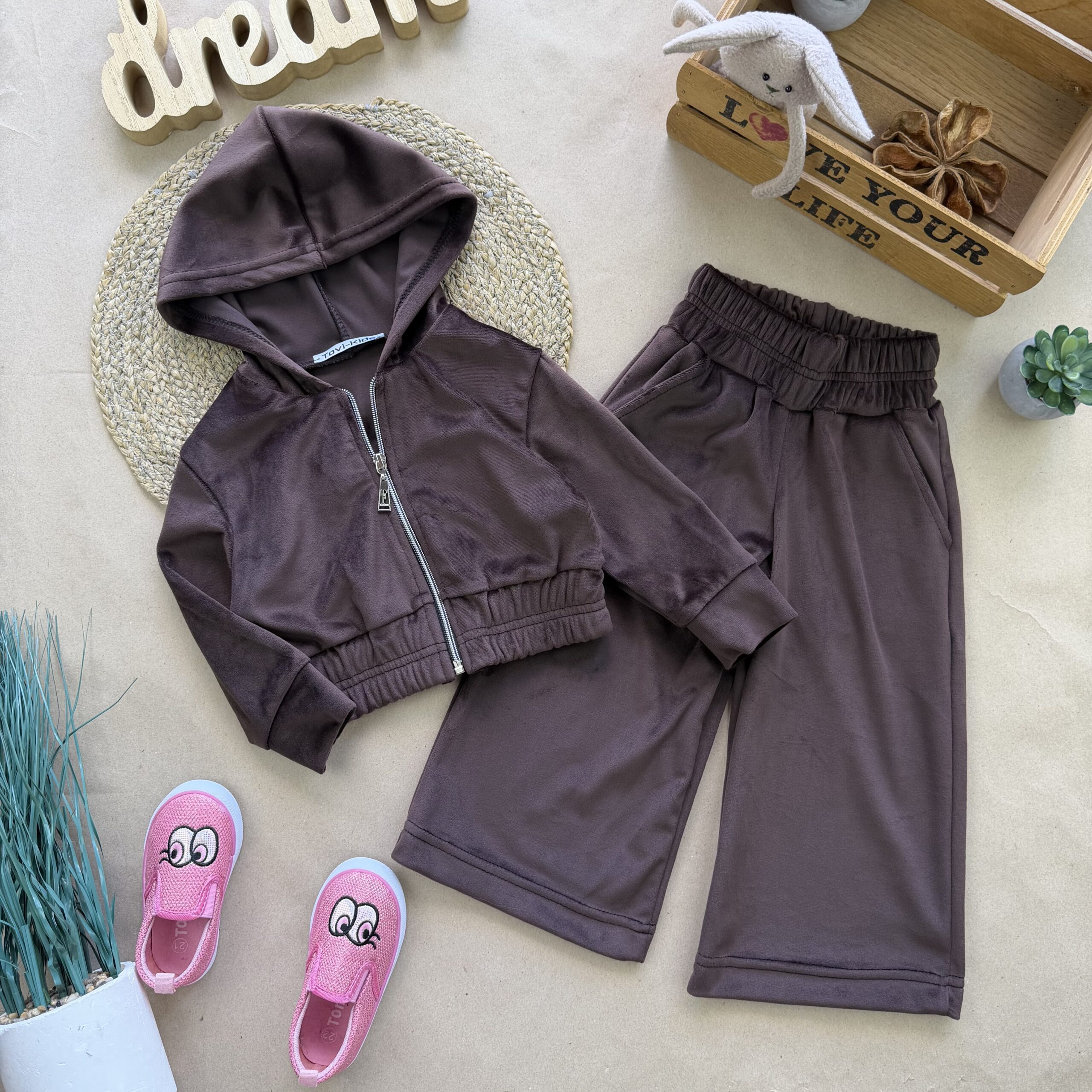 Костюм велюр палаццо шоколад 86-152