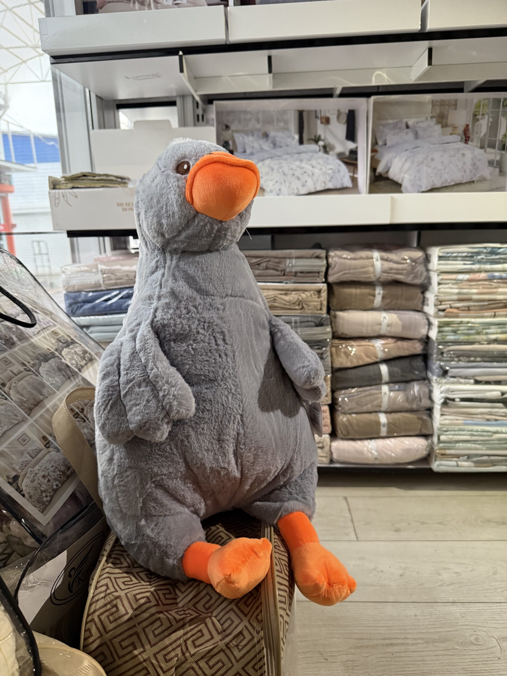 Іграшка подушка гусак сірий