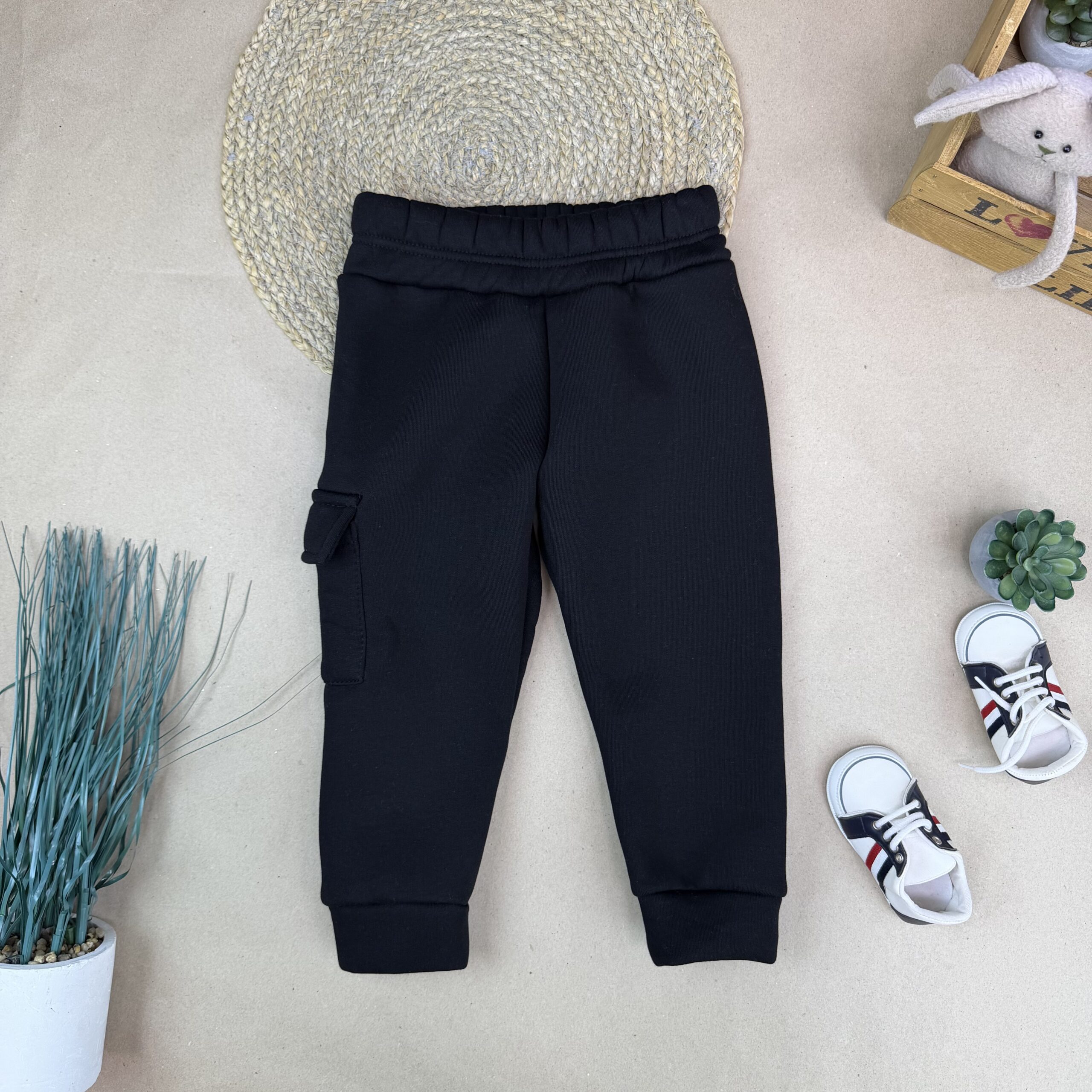 Штани тринитка чорні. Відшиваються