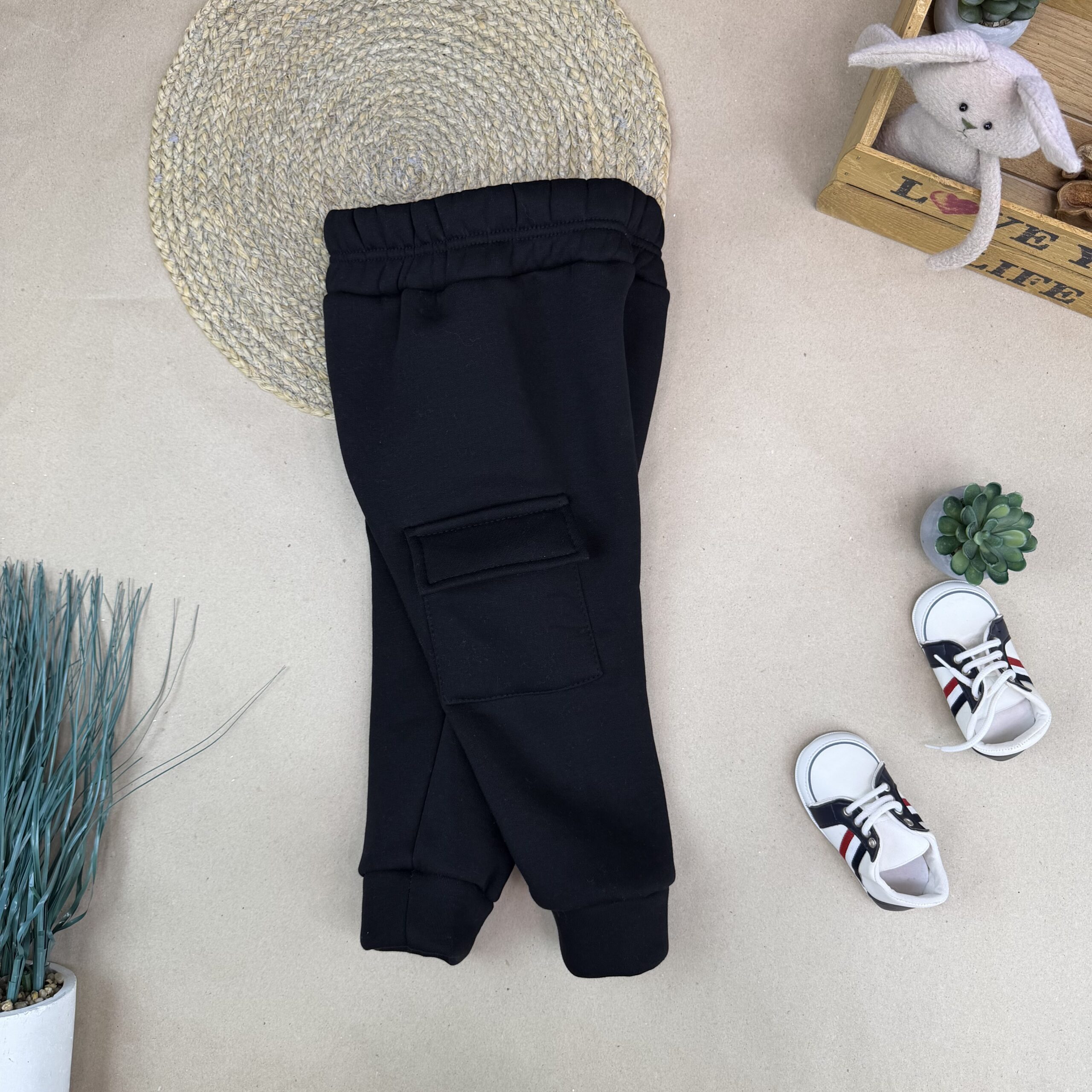 Штани тринитка чорні. Відшиваються