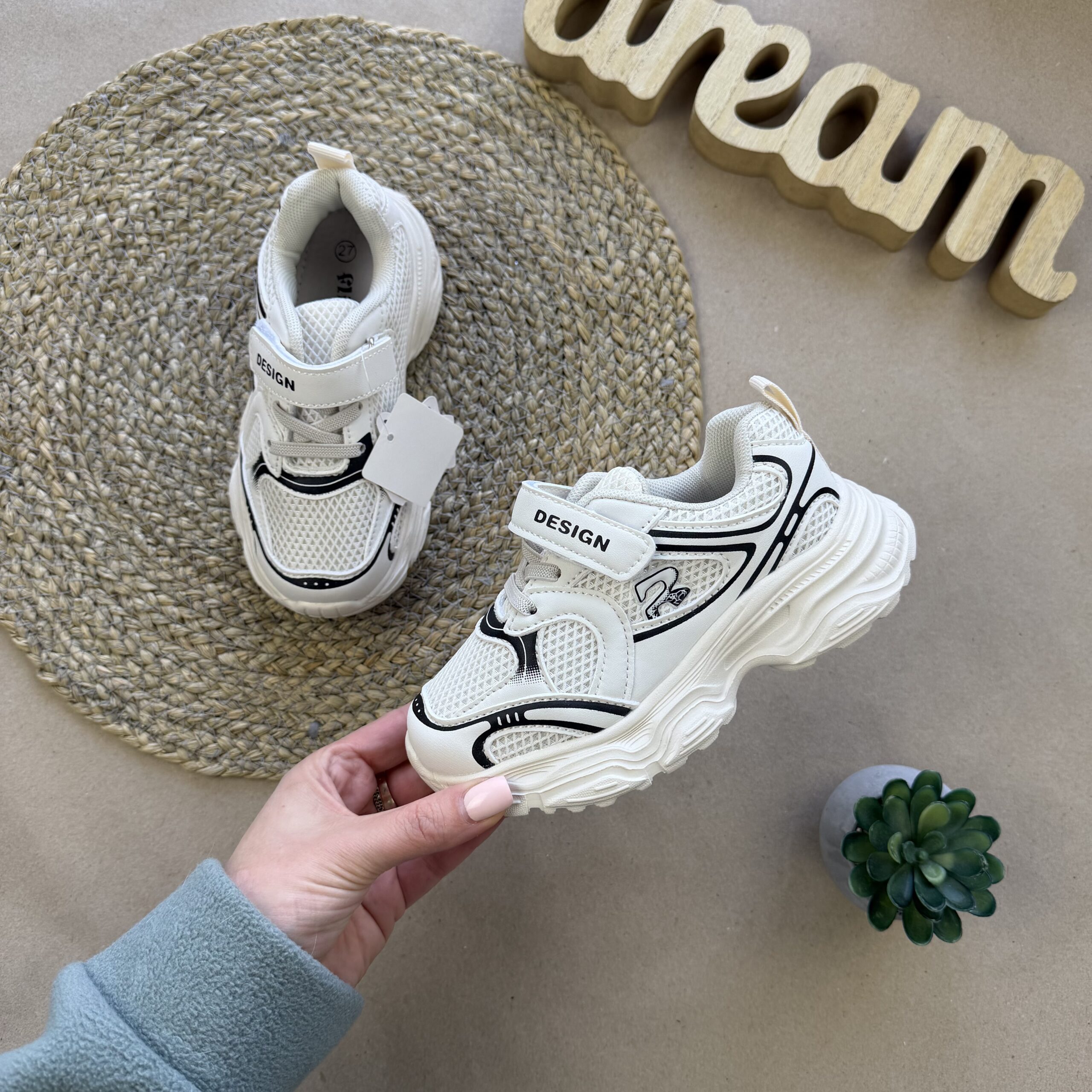 Кросівки том.м R білі 27-32