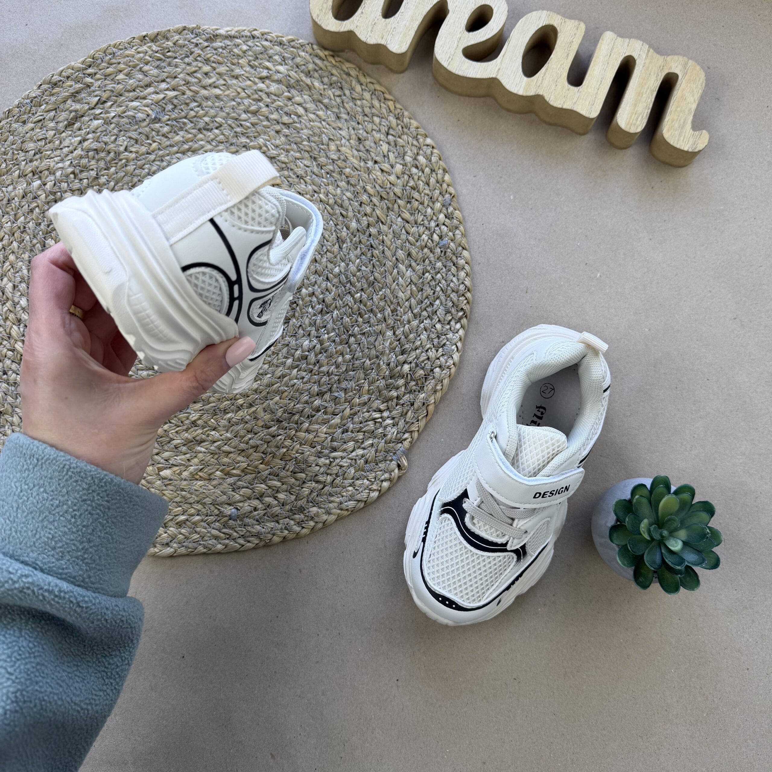 Кросівки том.м R білі 27-32