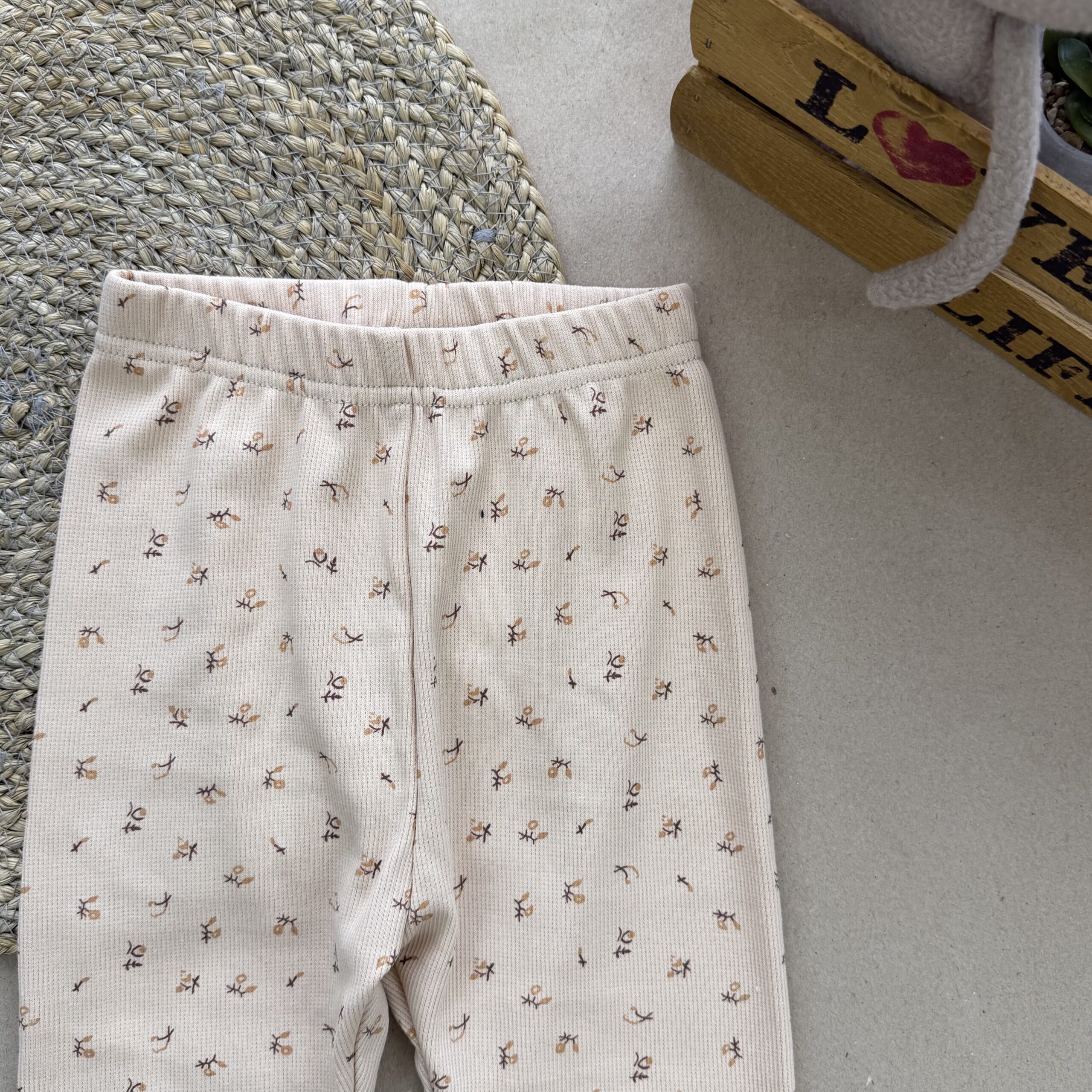 Лосини квіточки беж