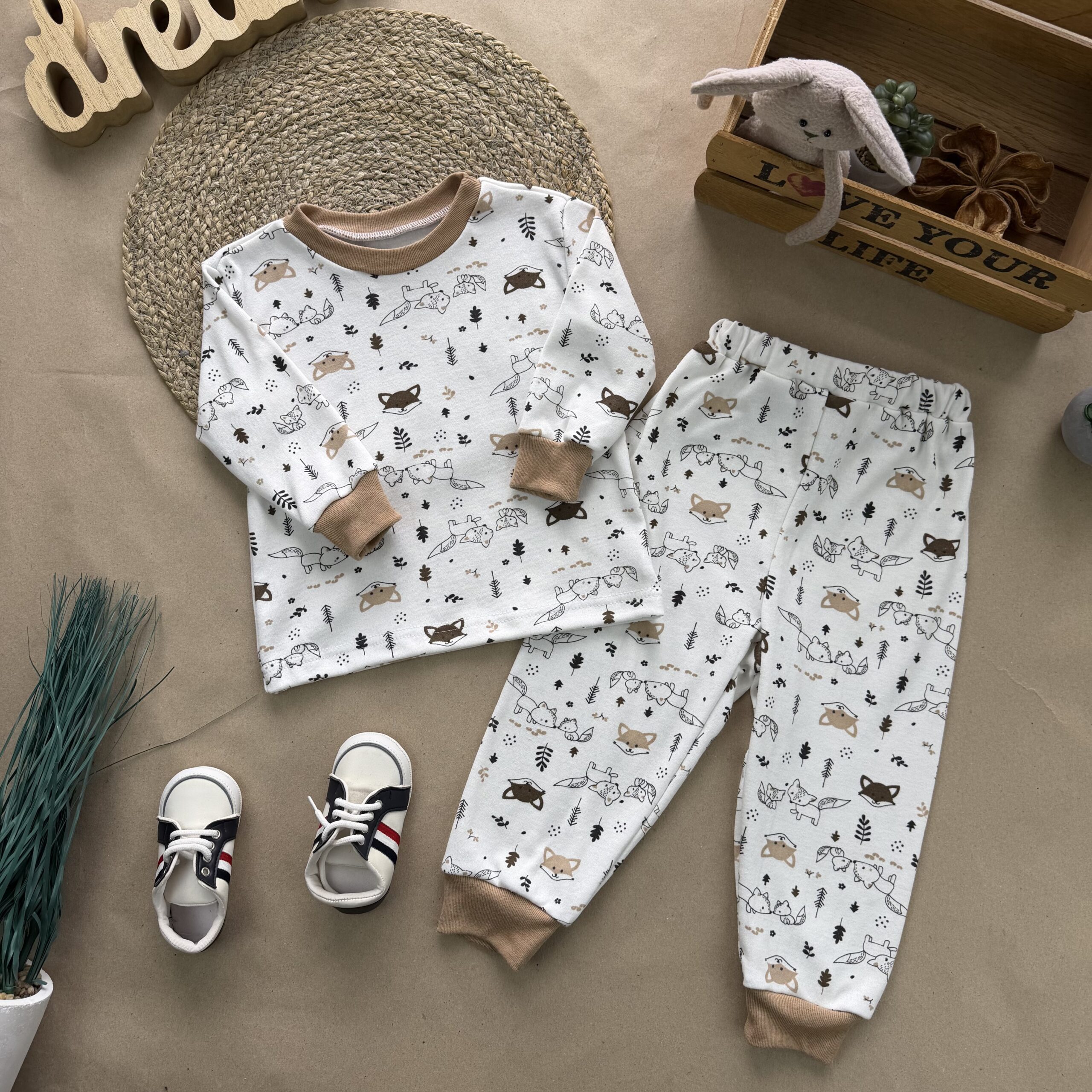 Відшивається. Піжама інтерлок лисенята