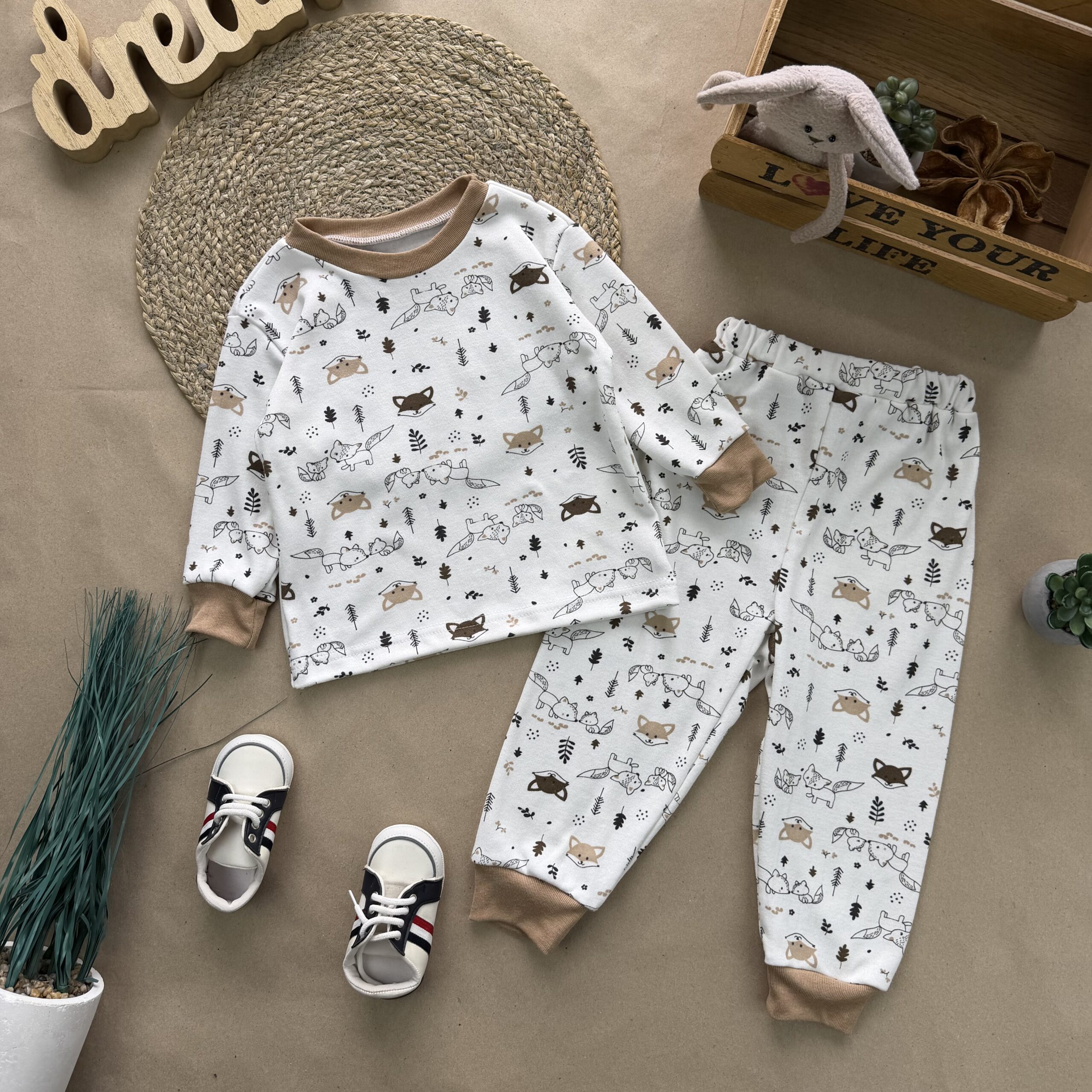 Відшивається. Піжама інтерлок лисенята