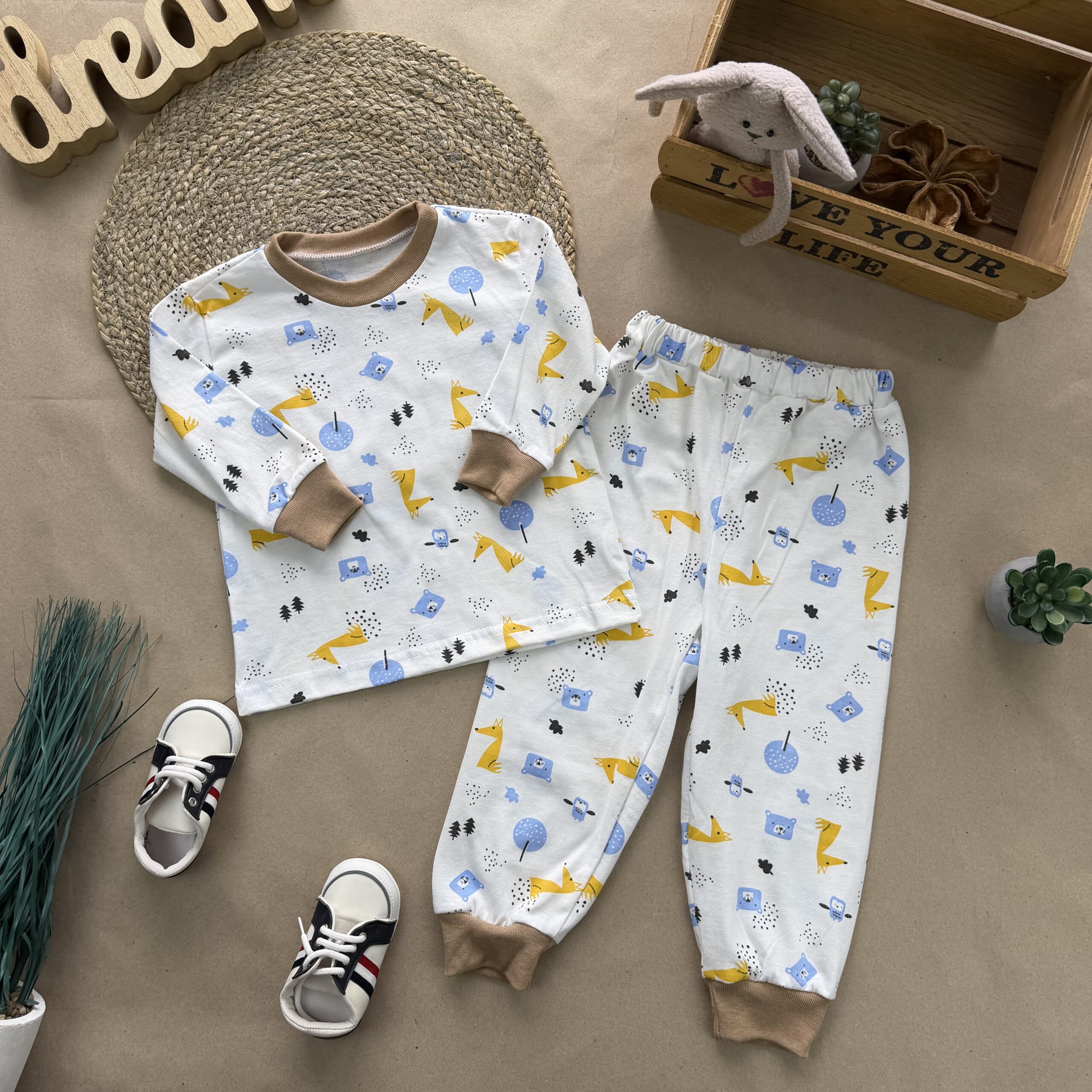 Відшивається. Піжама кулір лисиця