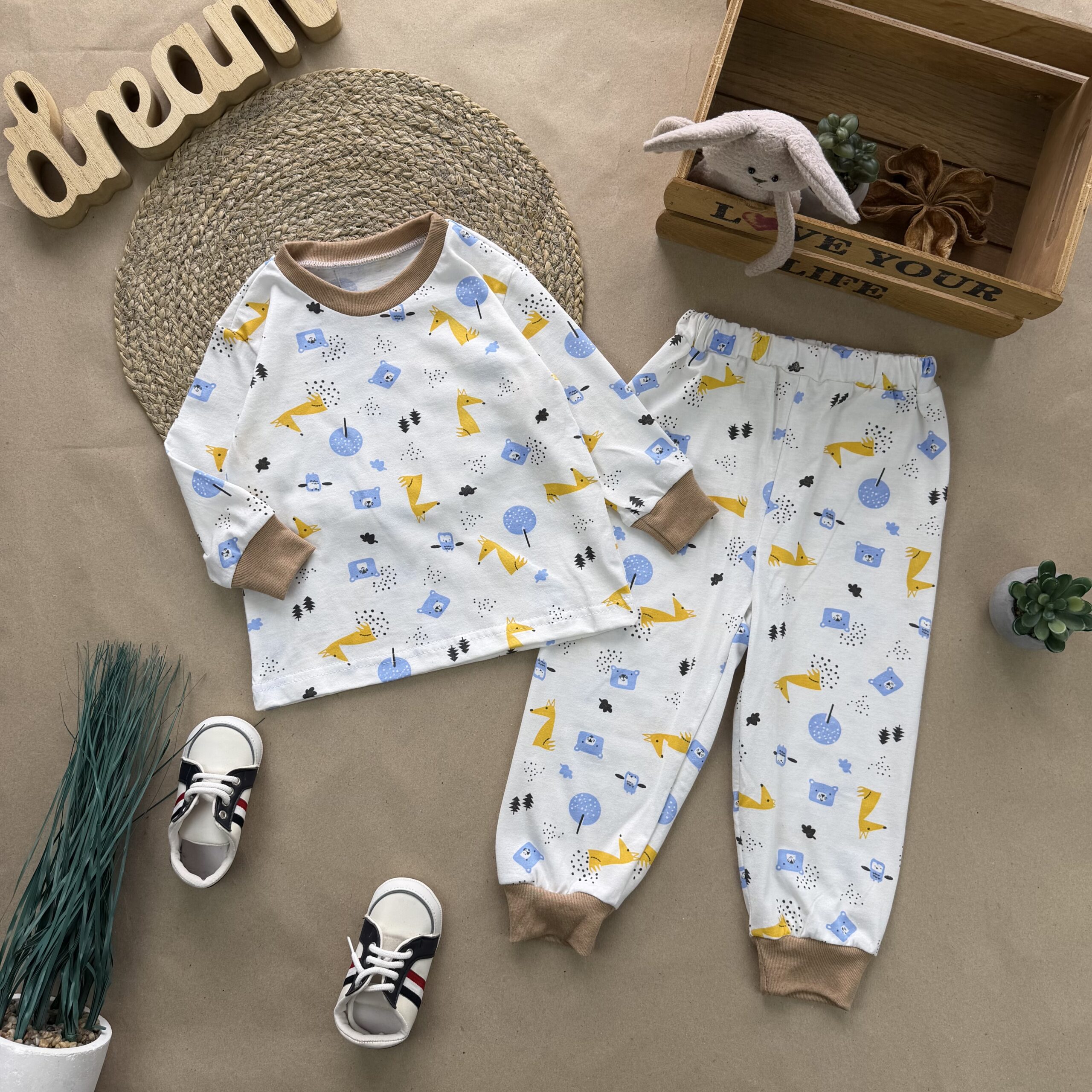 Відшивається. Піжама кулір лисиця