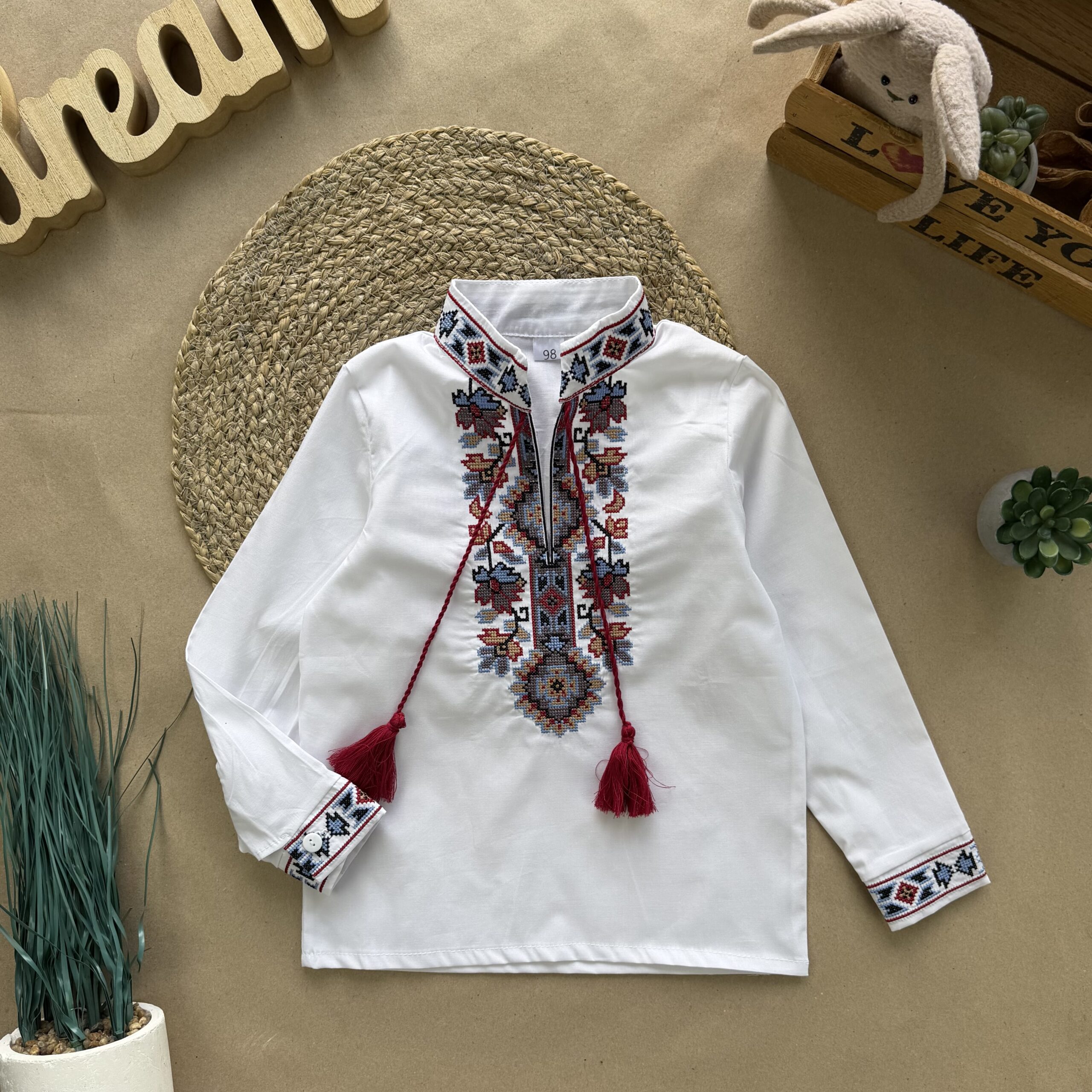 Вишиванка хлопчик червона